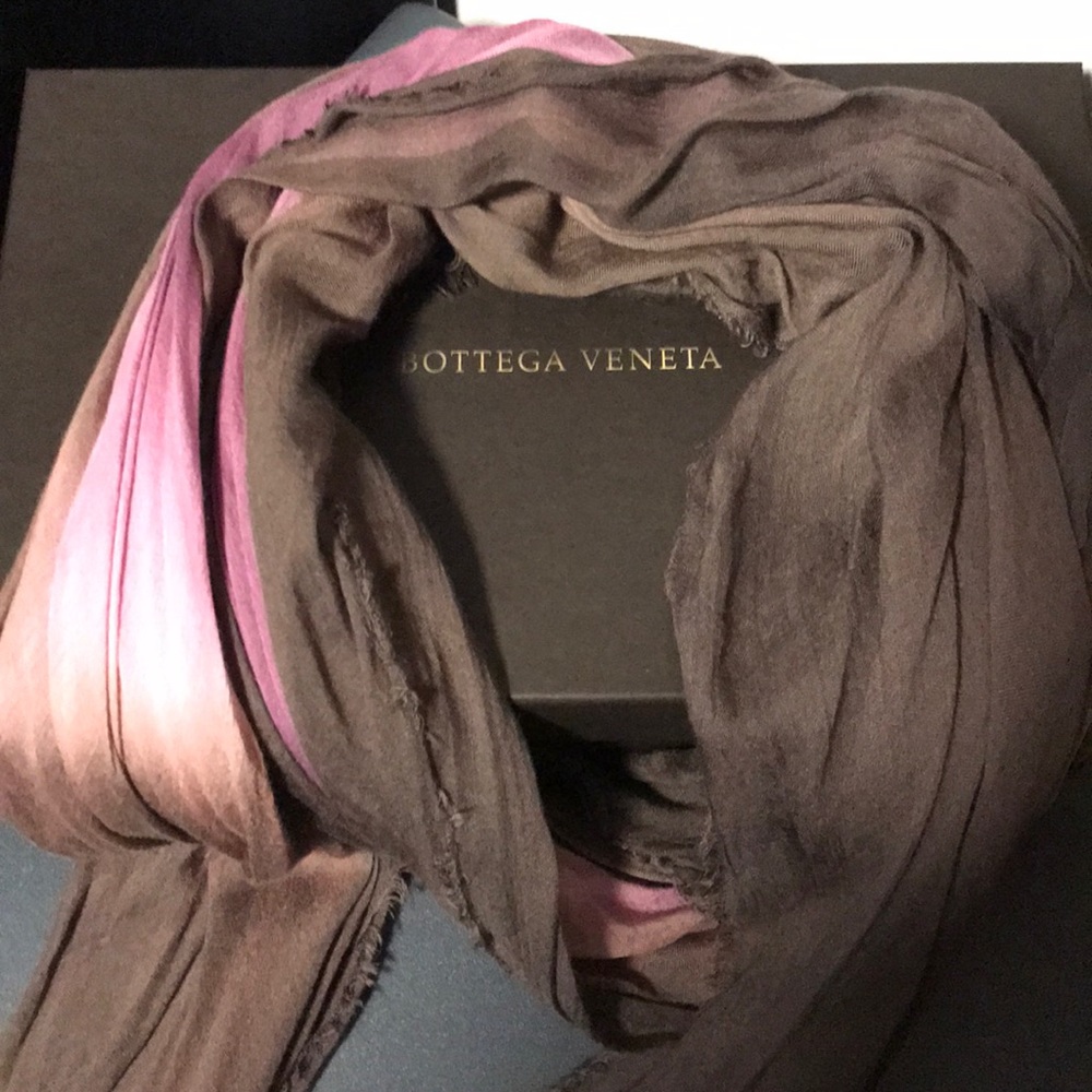 (SOLD) Bottega Veneta Ombré Scarf
